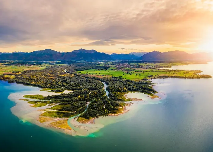 Mondscheinbauer Am Chiemsee * Übersee
